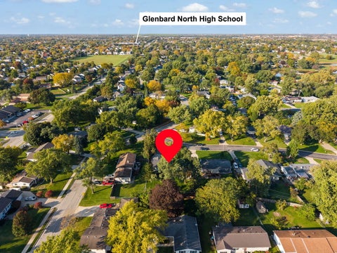 Tiny photo for 574 Cheyenne Trail, Carol Stream, IL 60188 (MLS # 12781430)
