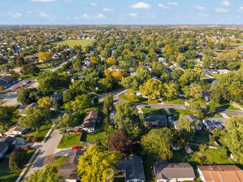 Tiny photo for 574 Cheyenne Trail, Carol Stream, IL 60188 (MLS # 12781430)