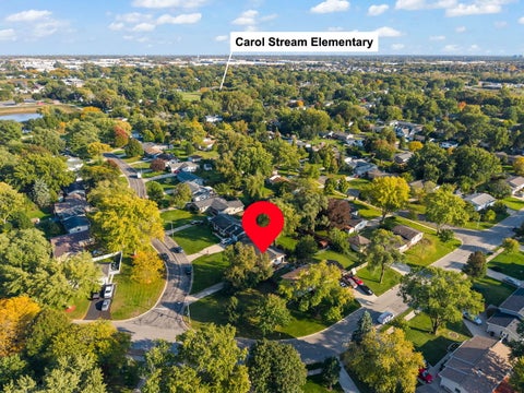 Tiny photo for 574 Cheyenne Trail, Carol Stream, IL 60188 (MLS # 12781430)