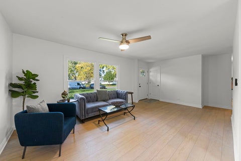 Tiny photo for 574 Cheyenne Trail, Carol Stream, IL 60188 (MLS # 12781430)