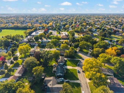 Tiny photo for 574 Cheyenne Trail, Carol Stream, IL 60188 (MLS # 12781430)
