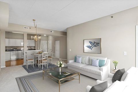 Tiny photo for 3100 Town Square Drive #308, Rolling Meadows, IL 60008 (MLS # 12552316)