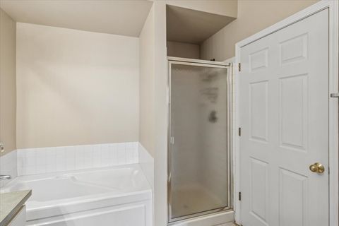 Tiny photo for 3100 Town Square Drive #308, Rolling Meadows, IL 60008 (MLS # 12552316)