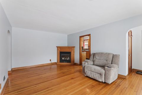 Tiny photo for 8033 Austin Avenue, Burbank, IL 60459 (MLS # 12525390)