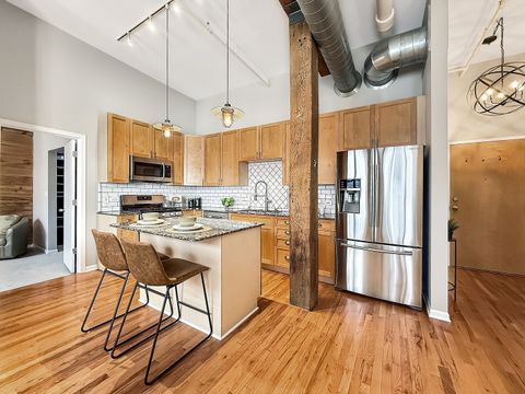 Tiny photo for 520 W Huron Street #602, Chicago, IL 60654 (MLS # 12473182)