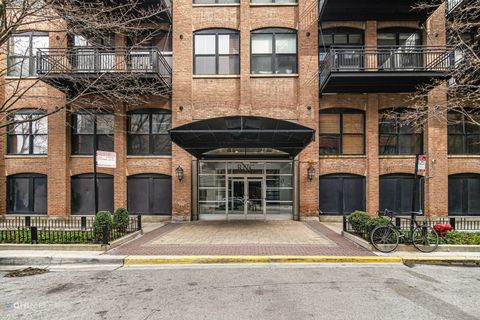 Tiny photo for 520 W Huron Street #602, Chicago, IL 60654 (MLS # 12473182)