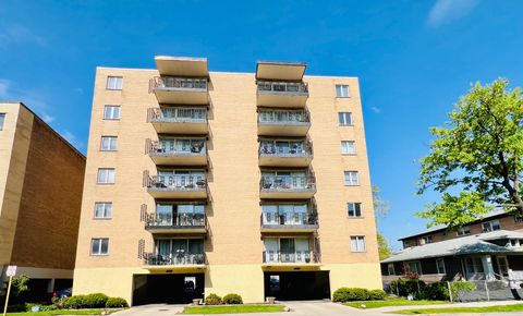 Photo of 2930 N HARLEM Avenue #5D, Elmwood Park, IL 60707 (MLS # 12510683)