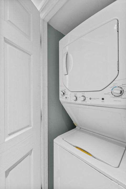 Tiny photo for 531 S Plymouth Court #602, Chicago, IL 60605 (MLS # 12399323)