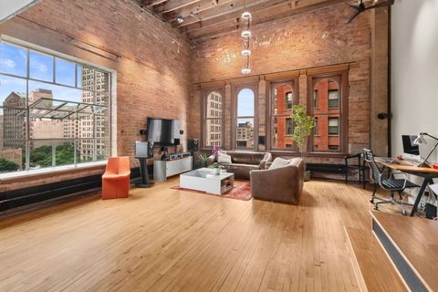 Tiny photo for 531 S Plymouth Court #602, Chicago, IL 60605 (MLS # 12399323)