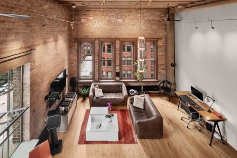 Tiny photo for 531 S Plymouth Court #602, Chicago, IL 60605 (MLS # 12399323)