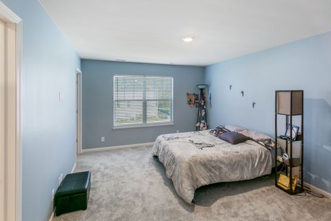 A home in South Elgin