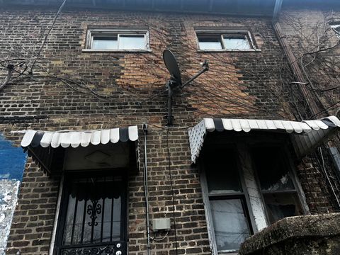 Tiny photo for 10618 S Langley Avenue #10618, Chicago, IL 60628 (MLS # 12604165)