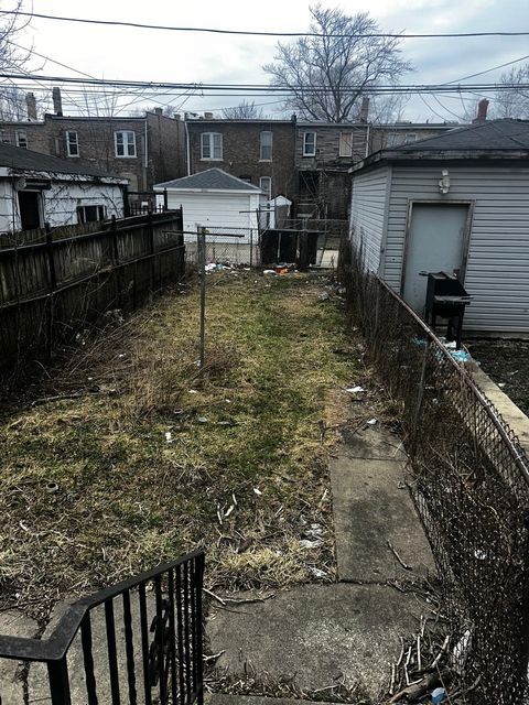 Tiny photo for 10618 S Langley Avenue #10618, Chicago, IL 60628 (MLS # 12604165)