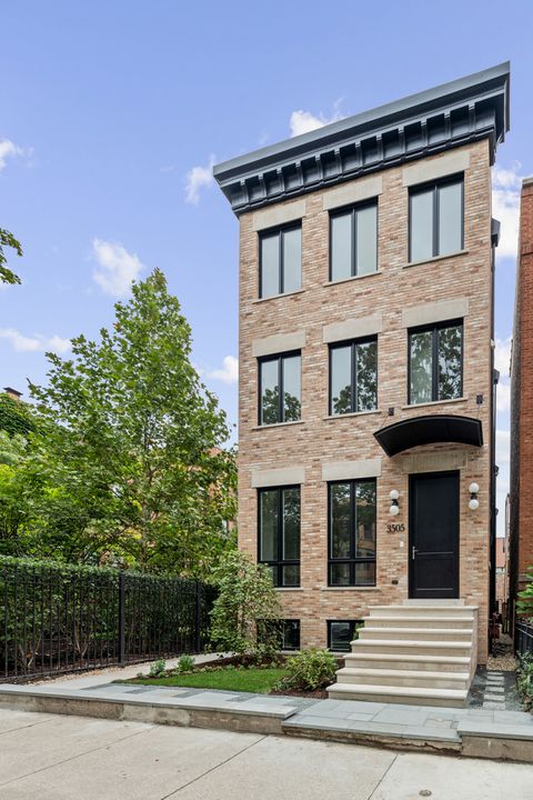 Photo of 3505 N Greenview Avenue, Chicago, IL 60657 (MLS # 12461826)