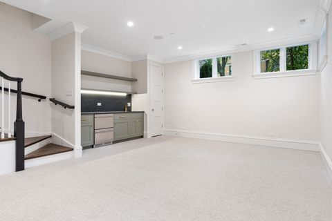 Tiny photo for 3505 N Greenview Avenue, Chicago, IL 60657 (MLS # 12461826)
