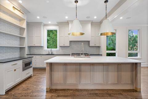 Tiny photo for 3505 N Greenview Avenue, Chicago, IL 60657 (MLS # 12461826)