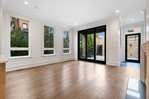 Tiny photo for 3505 N Greenview Avenue, Chicago, IL 60657 (MLS # 12461826)