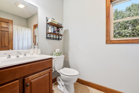 Tiny photo for 4 N Acorn Court, Galena, IL 61036 (MLS # 12700226)