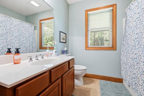 Tiny photo for 4 N Acorn Court, Galena, IL 61036 (MLS # 12700226)