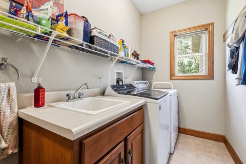 Tiny photo for 4 N Acorn Court, Galena, IL 61036 (MLS # 12700226)