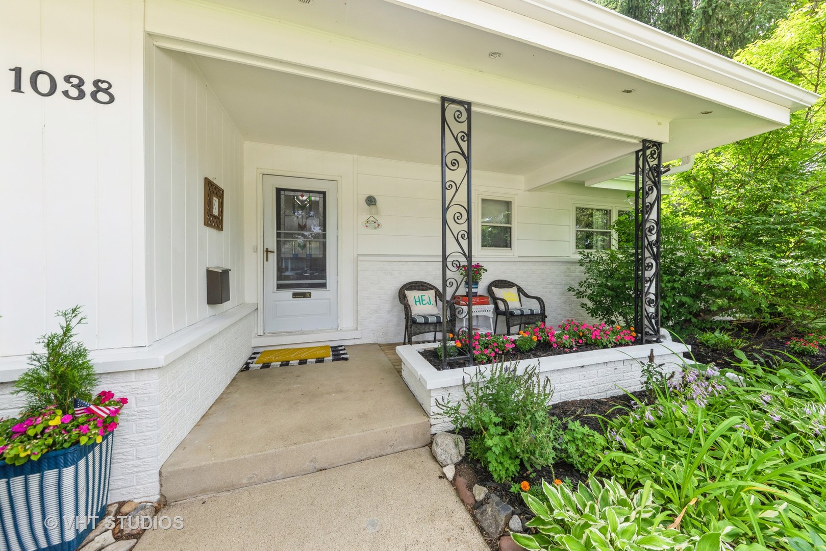 1038 Brookside Lane