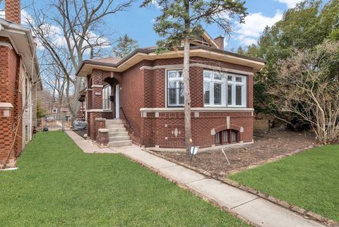 11630 S Hale Avenue Chicago IL 60643