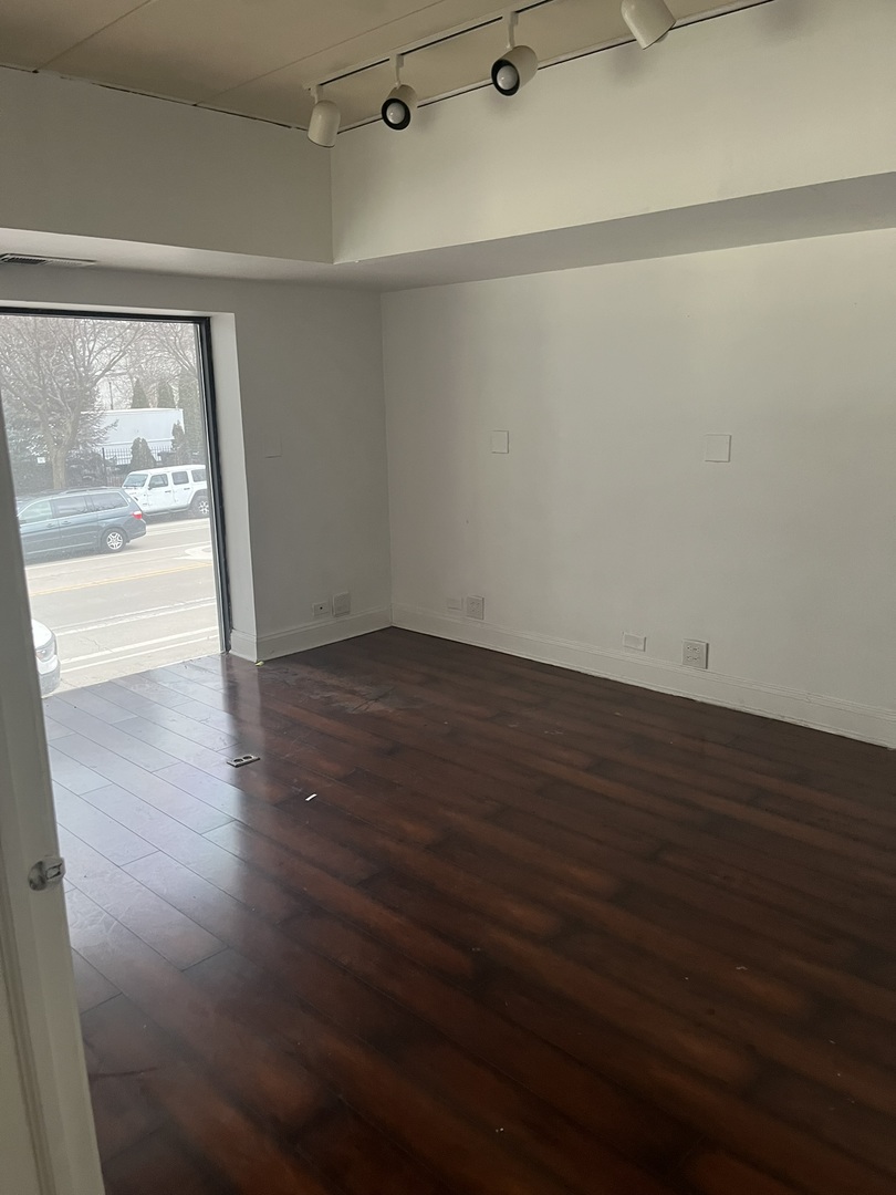 1600 S Wabash Avenue