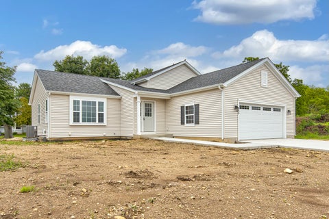 Photo of 1603 Hollyhock Street, Harvard, IL 60033 (MLS # 12681909)