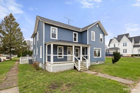 Photo of 107 E Comanche Avenue, Shabbona, IL 60550 (MLS # 12612365)