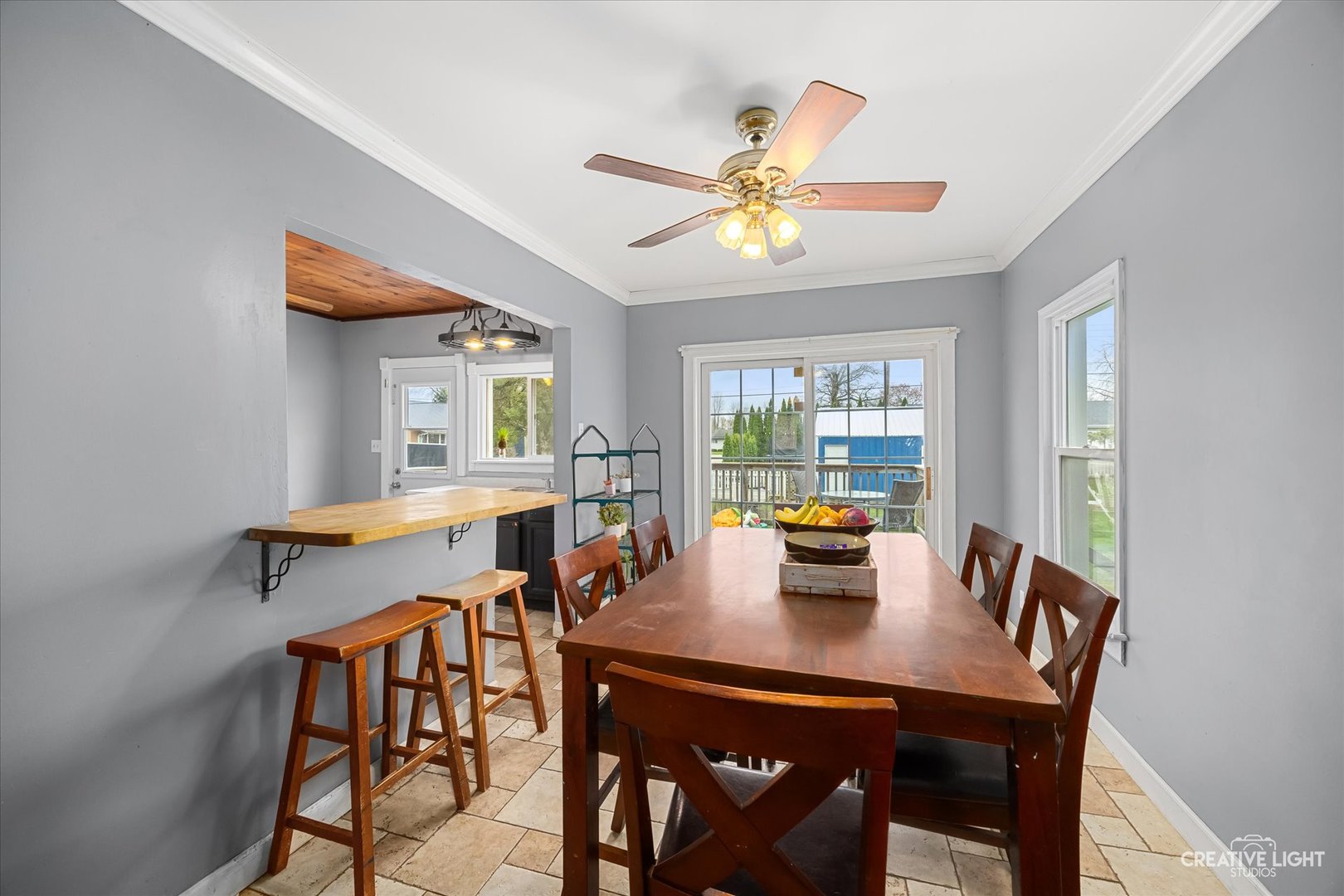 107 E Comanche Avenue