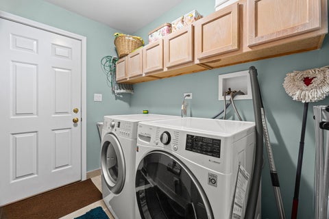 Tiny photo for 545 Newark Lane, Hoffman Estates, IL 60169 (MLS # 12744592)