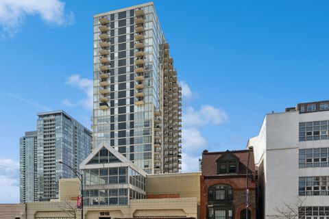 1212 N LaSalle Drive 802 Chicago IL 60610