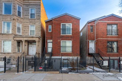 2705 W Congress Parkway Chicago IL 60612