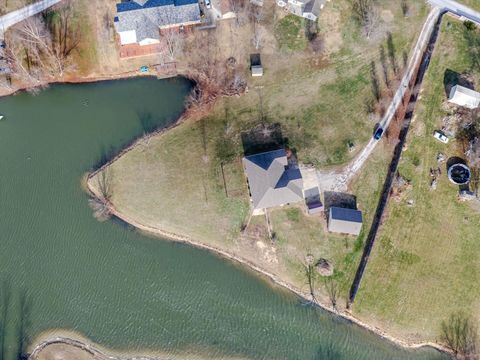 Tiny photo for 5476 Waterway Dr Drive, Pinckneyville, IL 62274 (MLS # 100000355)