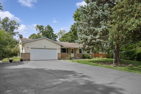 Photo of 956 Bryn Mawr Avenue, Bartlett, IL 60103 (MLS # 12745049)