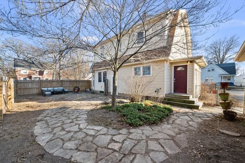 Tiny photo for 2545 18th Avenue A, Moline, IL 61265 (MLS # 12565475)