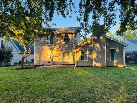 Tiny photo for 216 Iris Drive, Streamwood, IL 60107 (MLS # 12625555)