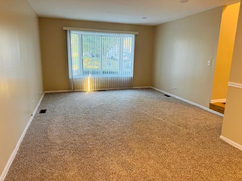 Tiny photo for 216 Iris Drive, Streamwood, IL 60107 (MLS # 12625555)