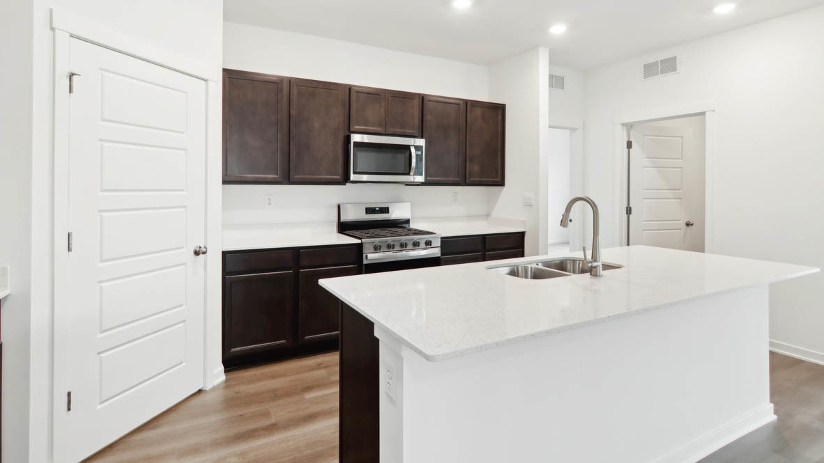 2279 Redwood Trail