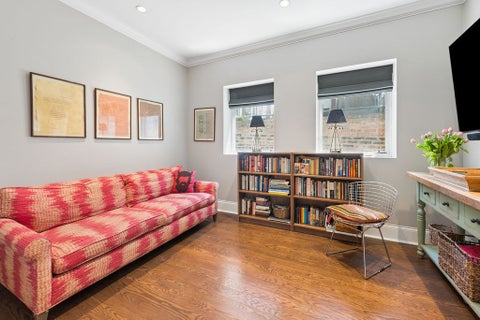 Tiny photo for 1418 N LaSalle Drive #3, Chicago, IL 60610 (MLS # 12717282)