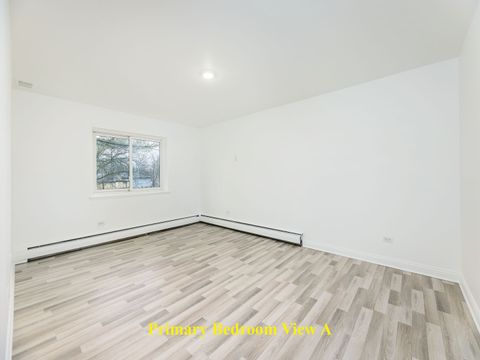 Tiny photo for 2315 E Olive Street #2B, Arlington Heights, IL 60004 (MLS # 12509269)