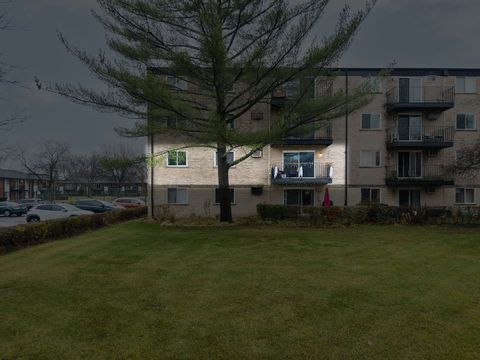 Tiny photo for 2315 E Olive Street #2B, Arlington Heights, IL 60004 (MLS # 12509269)