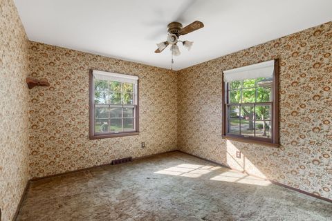 Tiny photo for 47 Old Post Road, Montgomery, IL 60538 (MLS # 12496272)