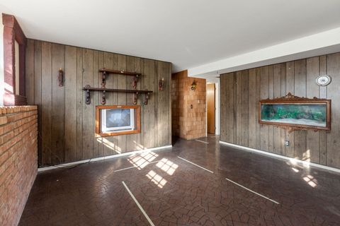 Tiny photo for 47 Old Post Road, Montgomery, IL 60538 (MLS # 12496272)