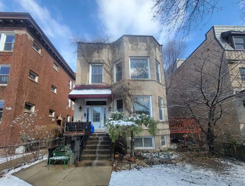 1260 W Winnemac Avenue Chicago IL 60640