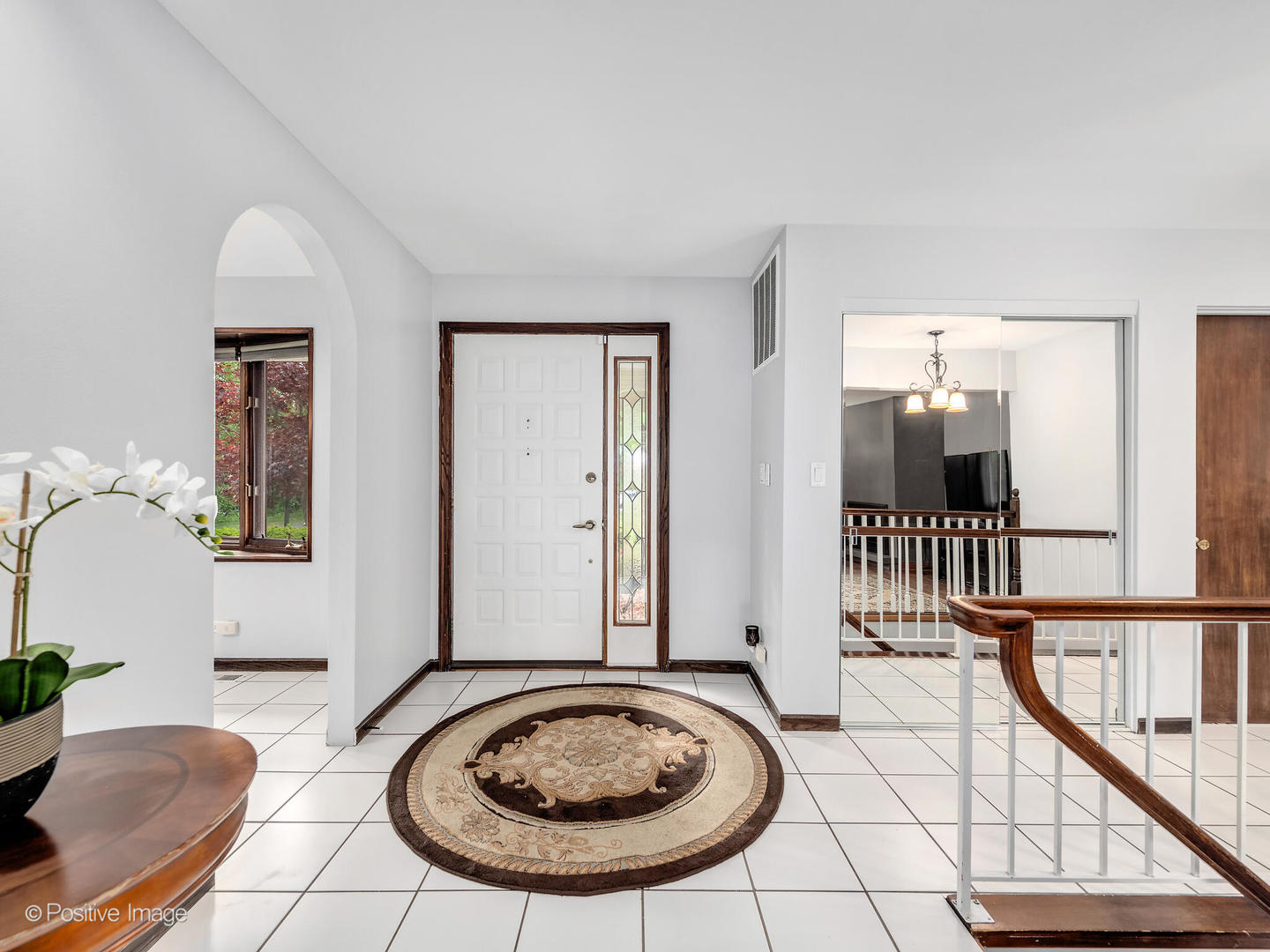641 E Belmont Avenue