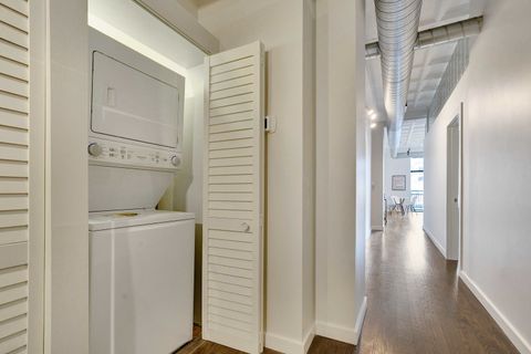 Tiny photo for 1307 S WABASH Avenue #504, Chicago, IL 60605 (MLS # 12602385)