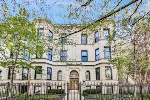 3824 N Fremont Street 3S Chicago IL 60613