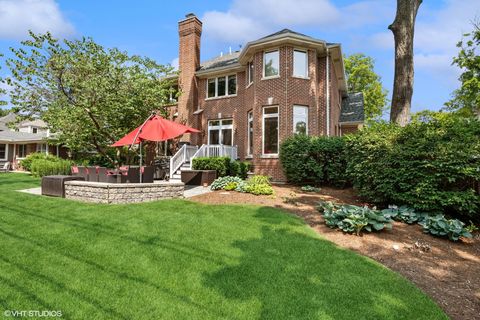 A home in Park Ridge