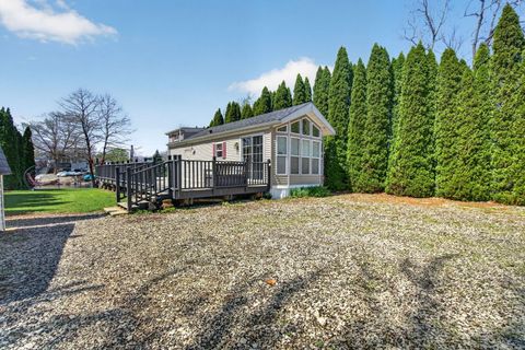 Photo of 219 Largemouth Lane, Wilmington, IL 60481 (MLS # 12619029)